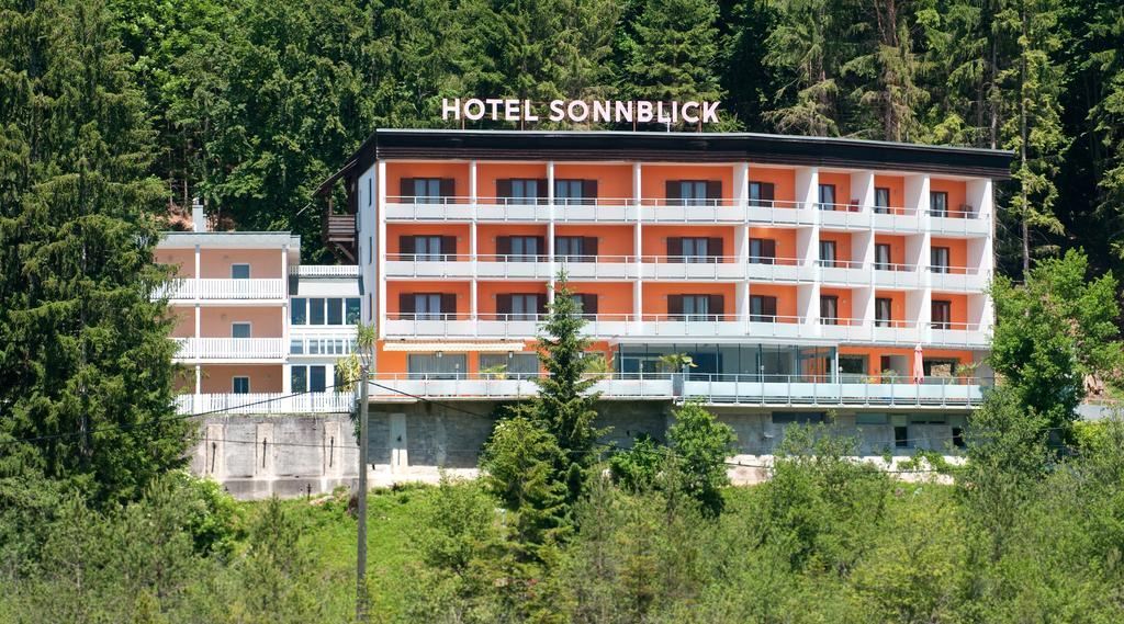 Vitalhotel Sonnblick วิลลาค ภายนอก รูปภาพ